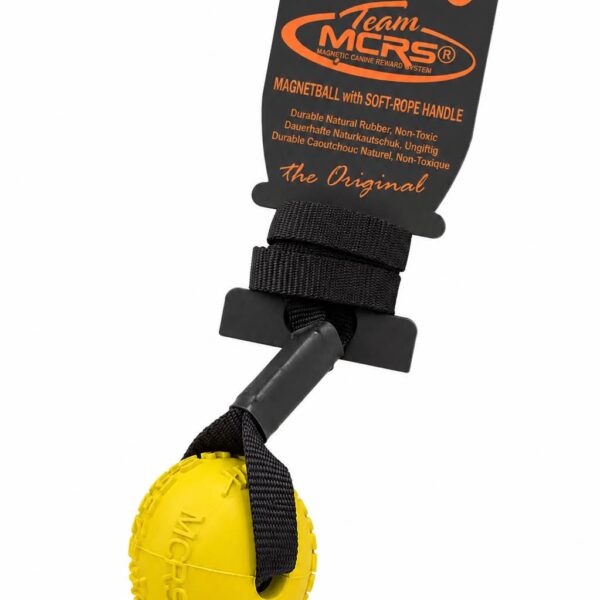 MCRS - Magnet Bold med Snor